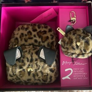 Bestey Johnson Leopard Mini Backpack and Headphone Case Box Set